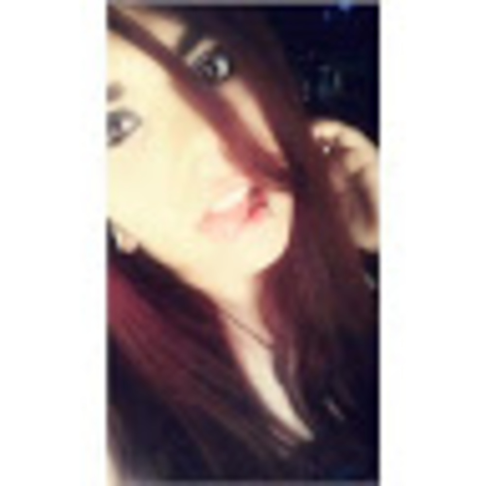 Meet your Posher, Adriana
